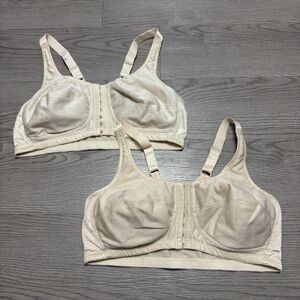 Vintage Front Closure Beige Roses Size 40C ABC Intimates